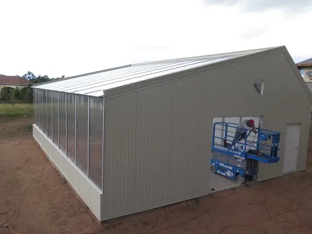 Energy-efficient hybrid cannabis greenhouse