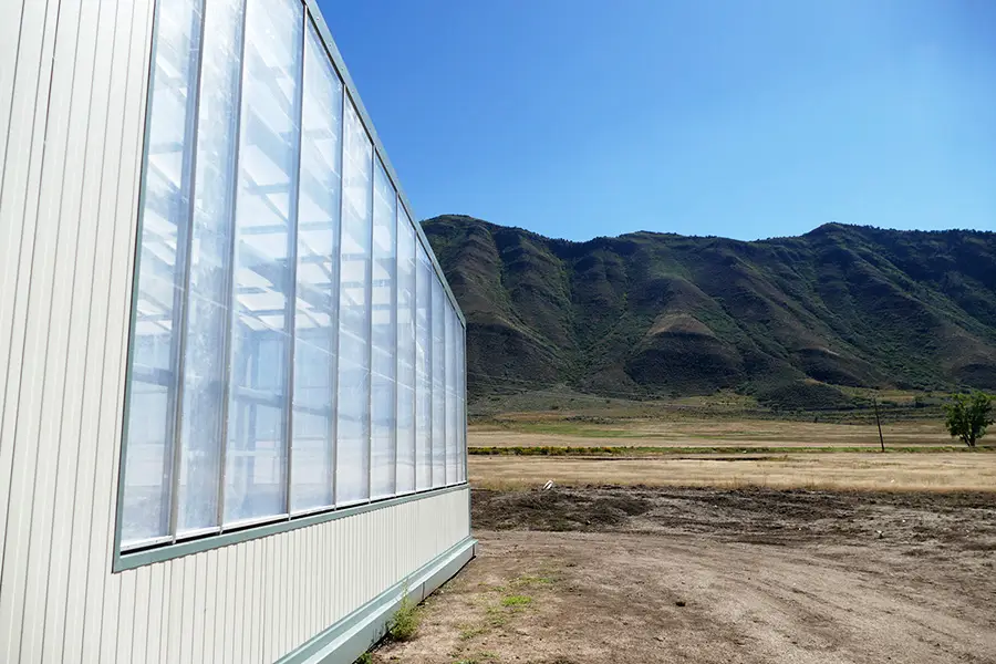 greenhouse side view etfe
